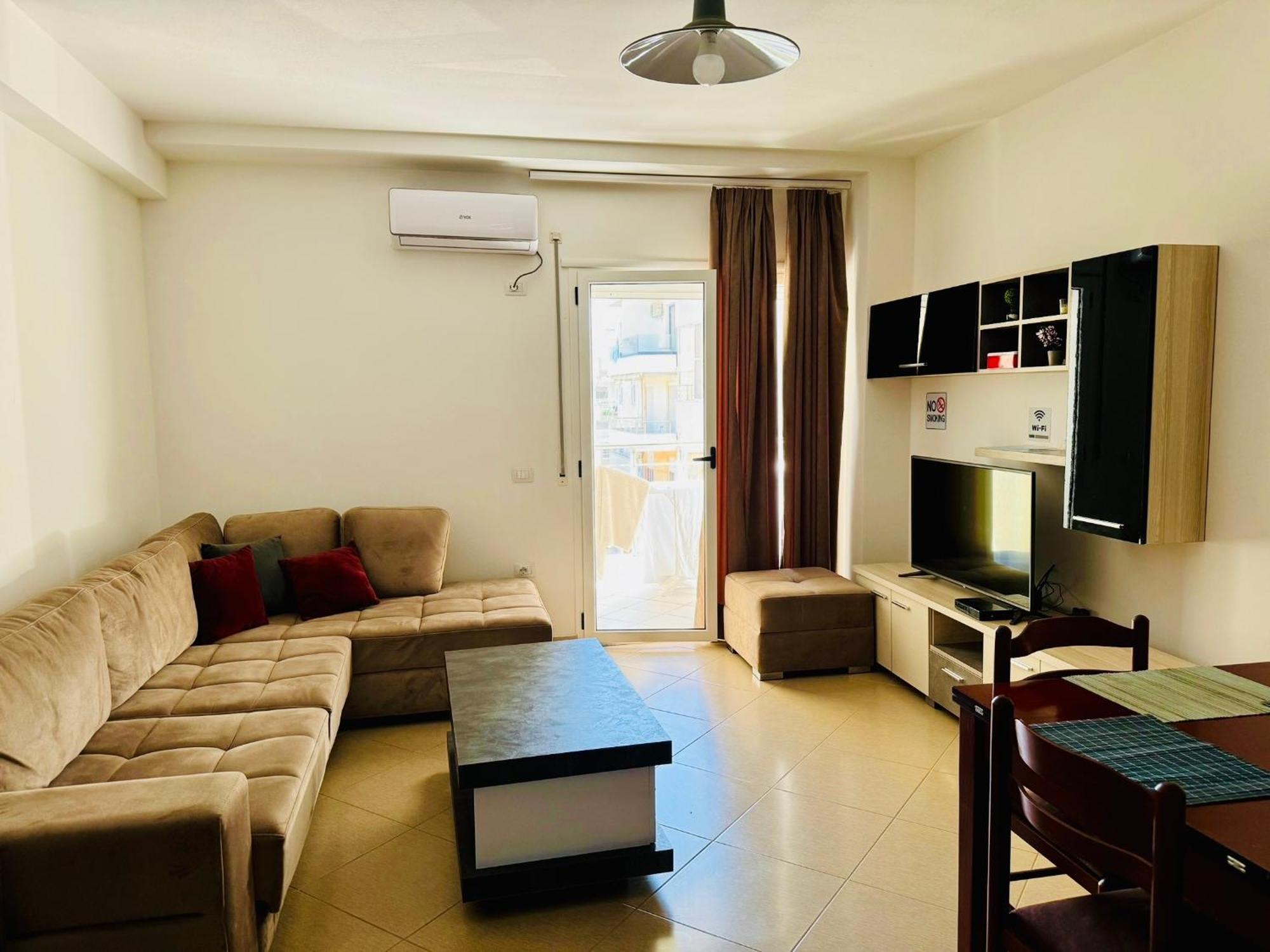 Siloria Apartments Vlorë Exterior foto